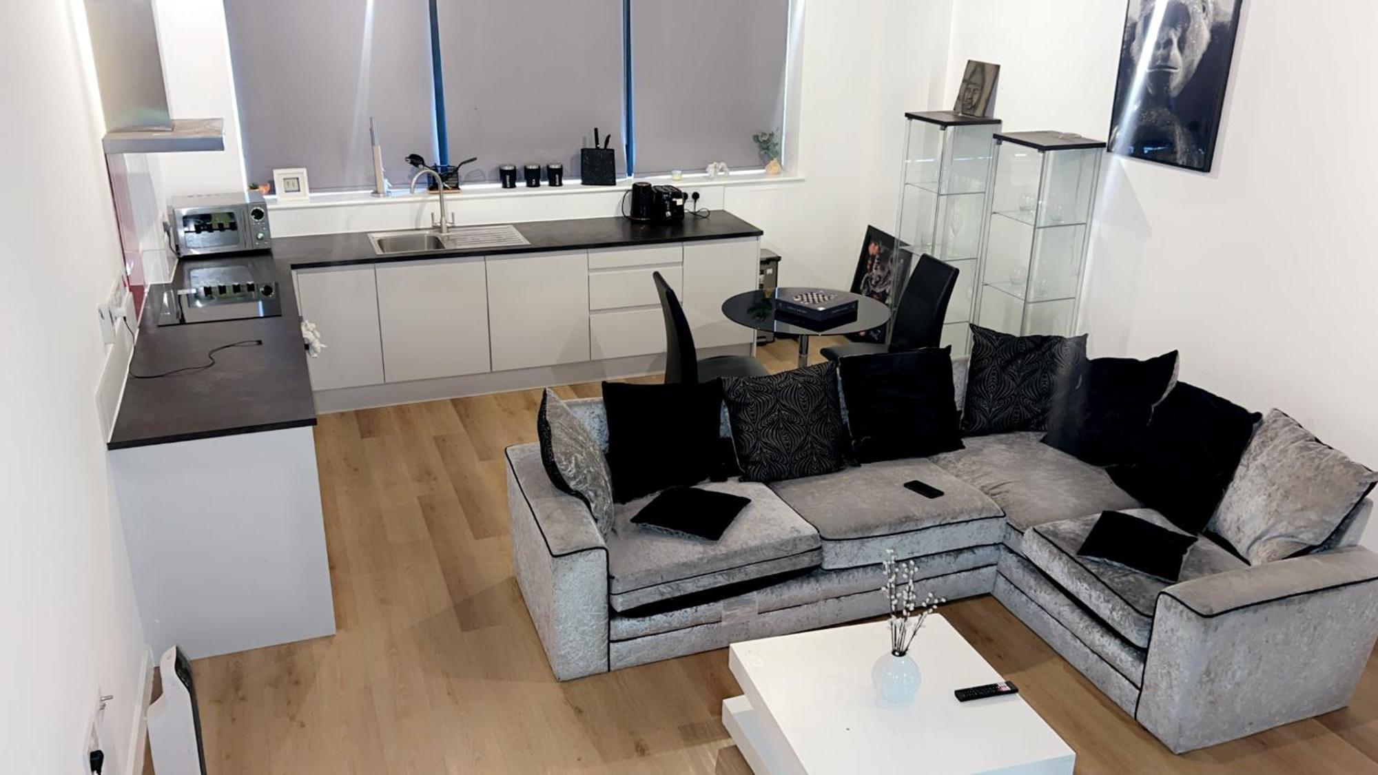 1 Bedroom Dolce Apartment